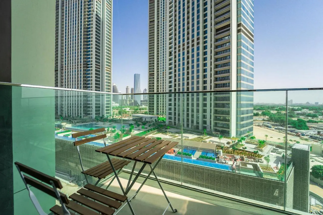 Luxury Staycation - Fancy Apartment Connected To Burj Khalifa Dubaï 0*,  Émirats arabes unis